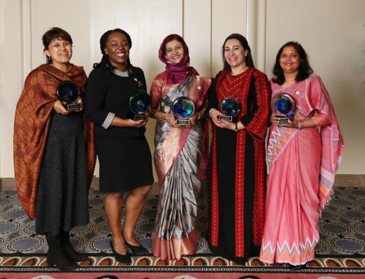 2019 OWSD-ELSEVIER Award Winners Women scientists holding awards